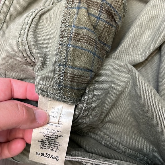 ANTHROPOLOGIE PILCRO PLEATED SHORTS 32 - Picture 14 of 16